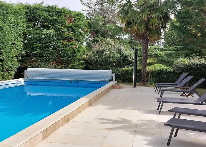 Charmante Maison Pres De Bergerac Avec Jardin Privatif - Fr-1-616-482 * Ginestet